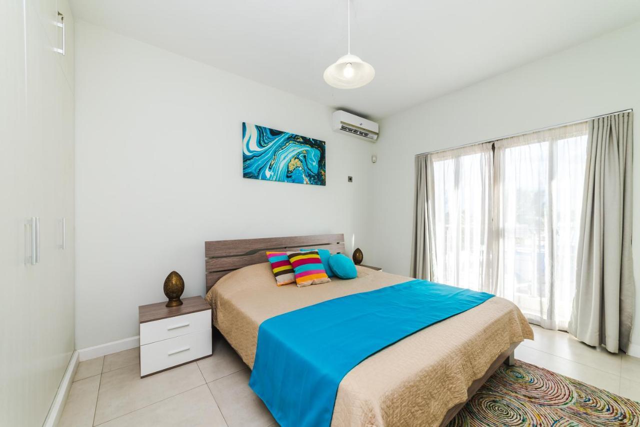 Beachcove Apartment 9 In Pereybere Pereybere Beach Exteriér fotografie