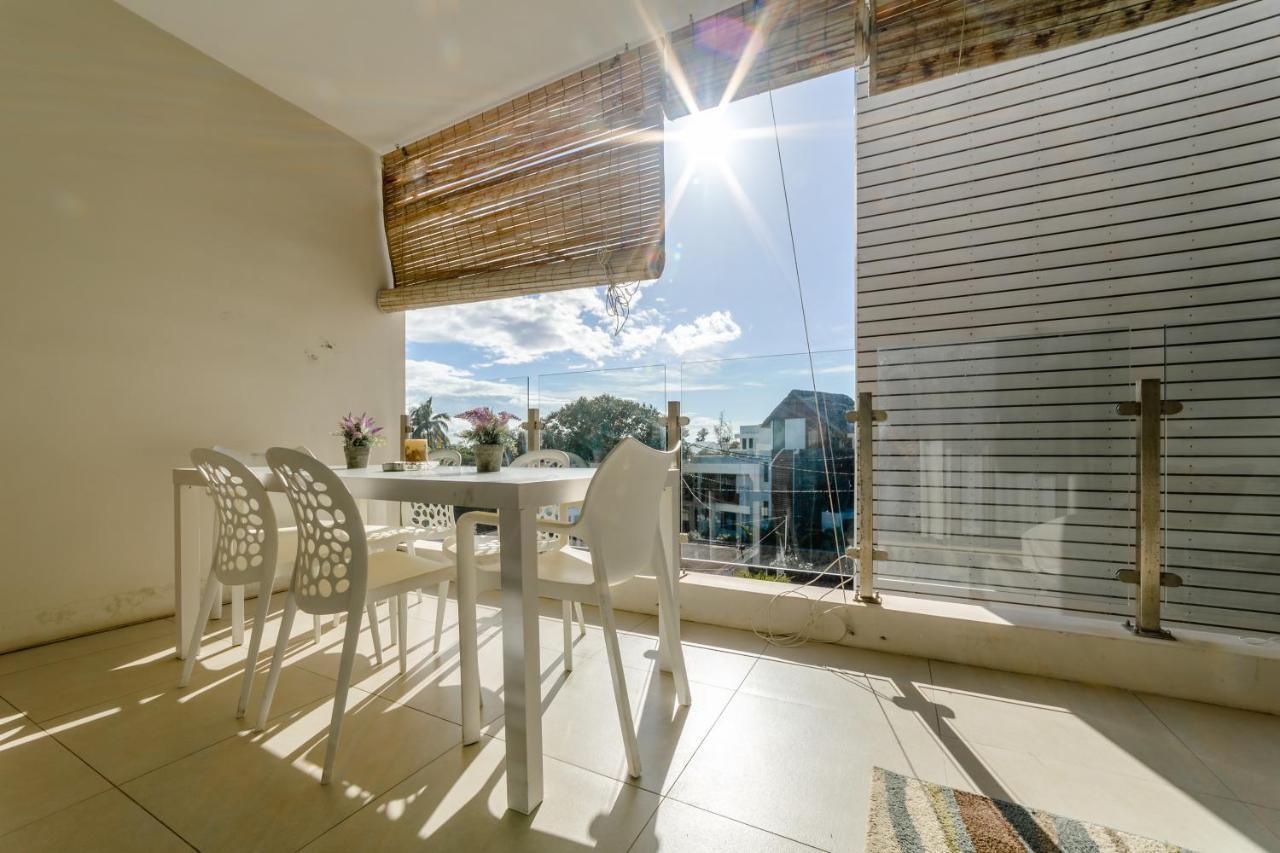 Beachcove Apartment 9 In Pereybere Pereybere Beach Exteriér fotografie