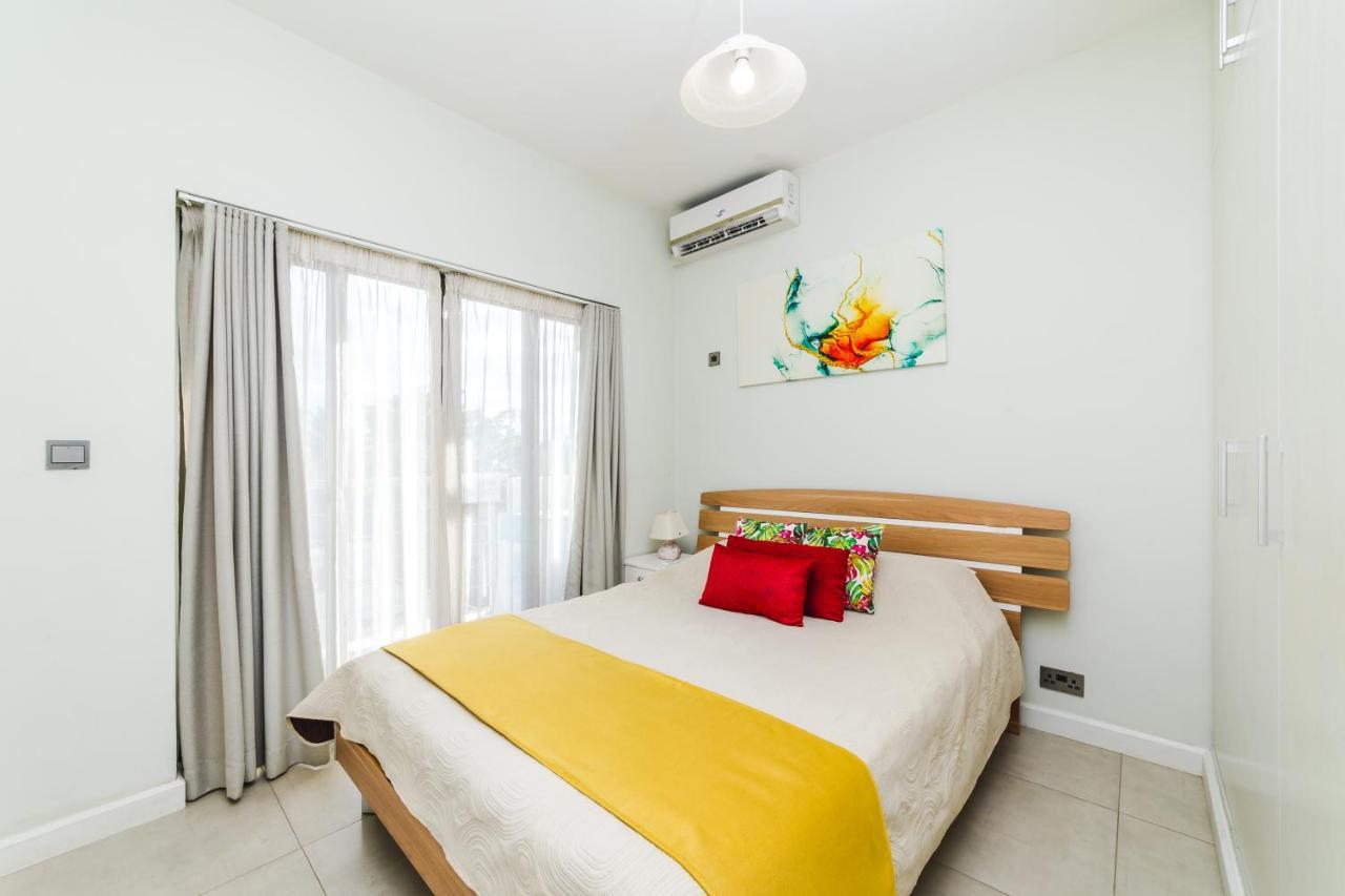 Beachcove Apartment 9 In Pereybere Pereybere Beach Exteriér fotografie