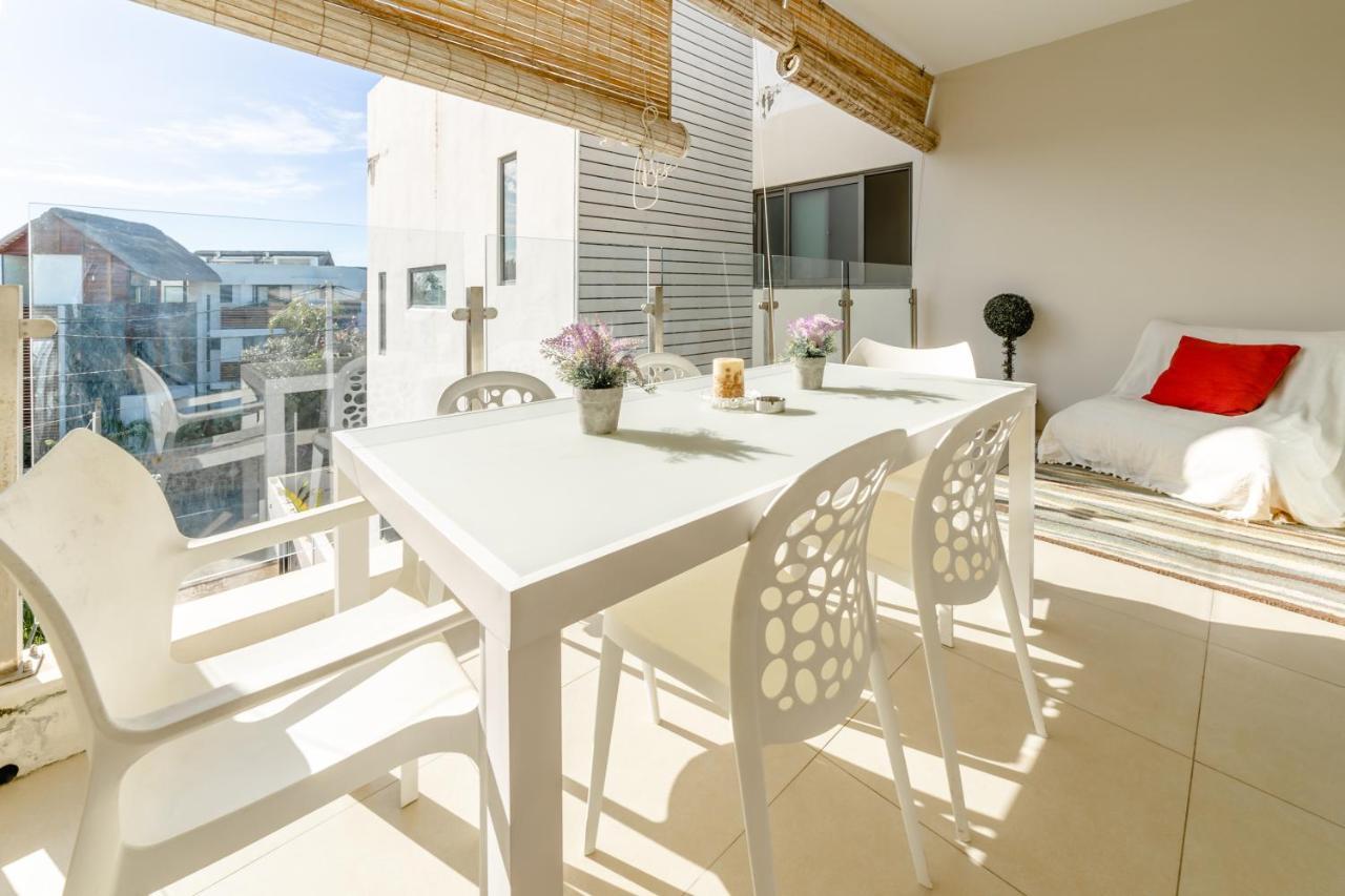 Beachcove Apartment 9 In Pereybere Pereybere Beach Exteriér fotografie